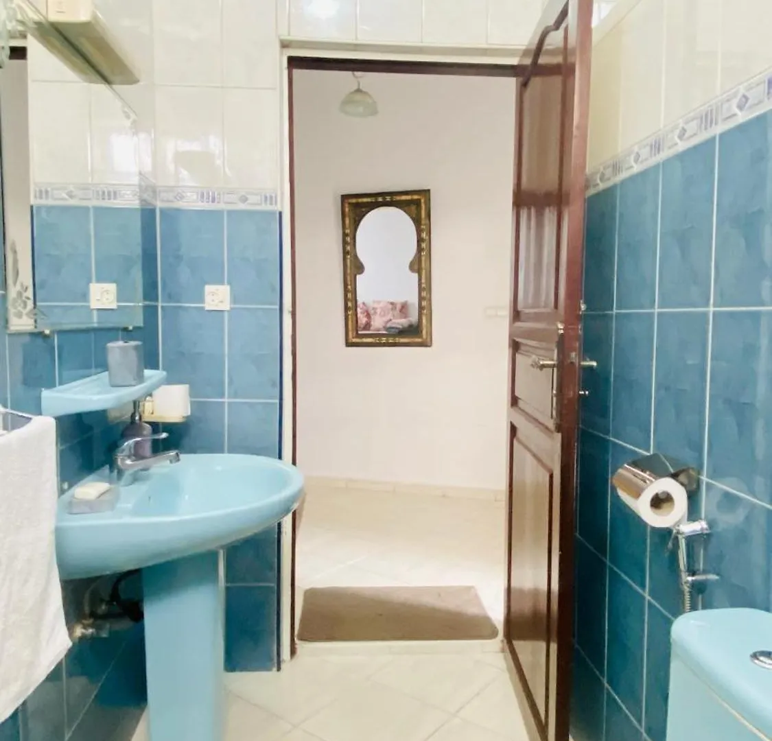Bel Appartement Au Centre Ville, Internet Fibre, Canal Plus, Chaines Internationales Агадир 0*,  Марокко